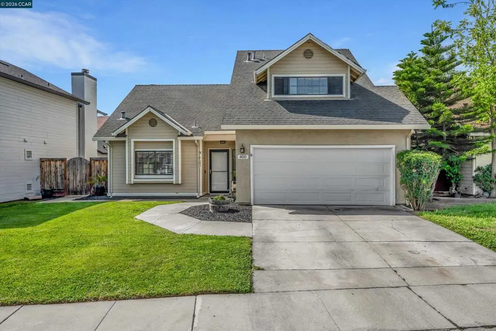 Single Family Residence for sale at 400 Grovewood Loop, Brentwood, CA featuring 3 beds and 3 baths