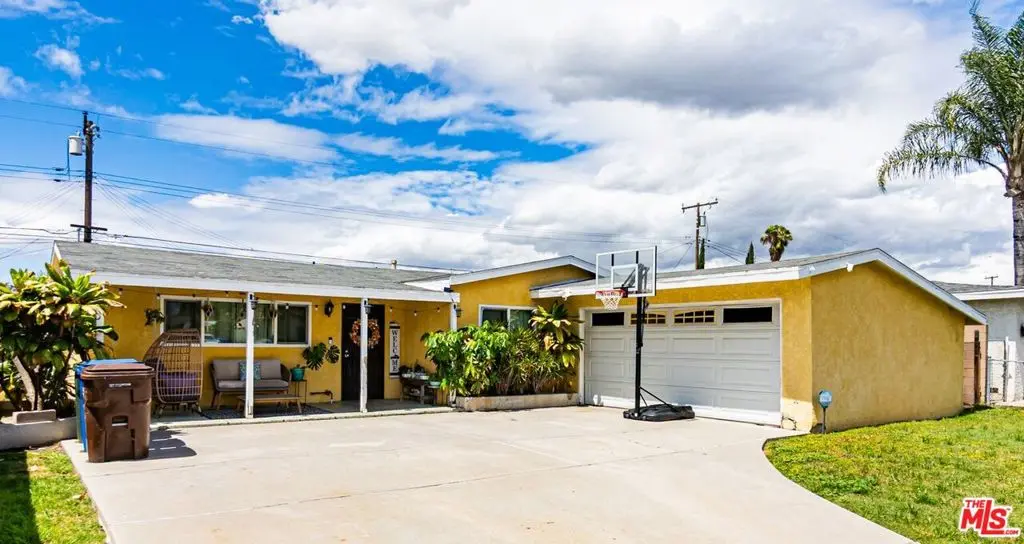 Single Family Residence for sale at 533 Doverdale Avenue, La Puente, CA featuring 3 beds and 2 baths