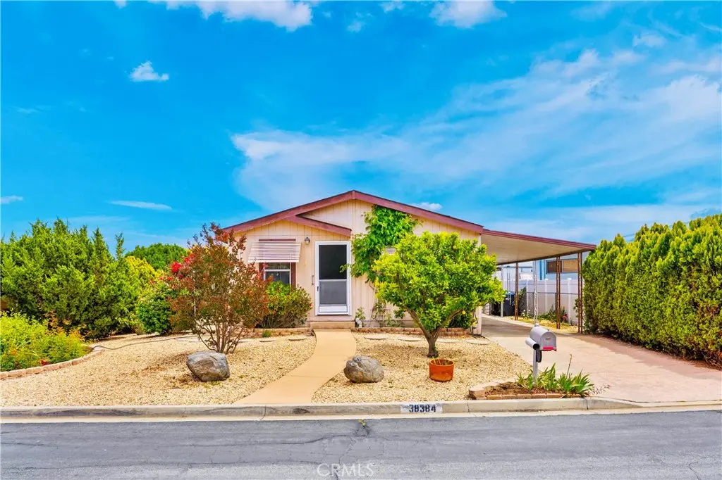 Manufactured On Land for sale at 38384 Via Escarlata, Murrieta, CA featuring 3 beds and 2 baths