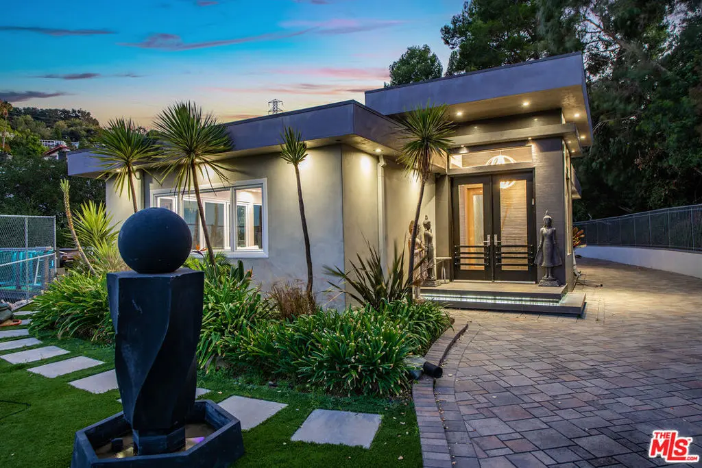3430 Wrightwood Drive, Studio City, CA — listing photo 1