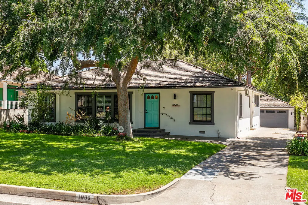Residential Lease for rent at 1900 Sycamore Drive, San Marino, Los Angeles County, CA featuring 3 beds and 3 baths