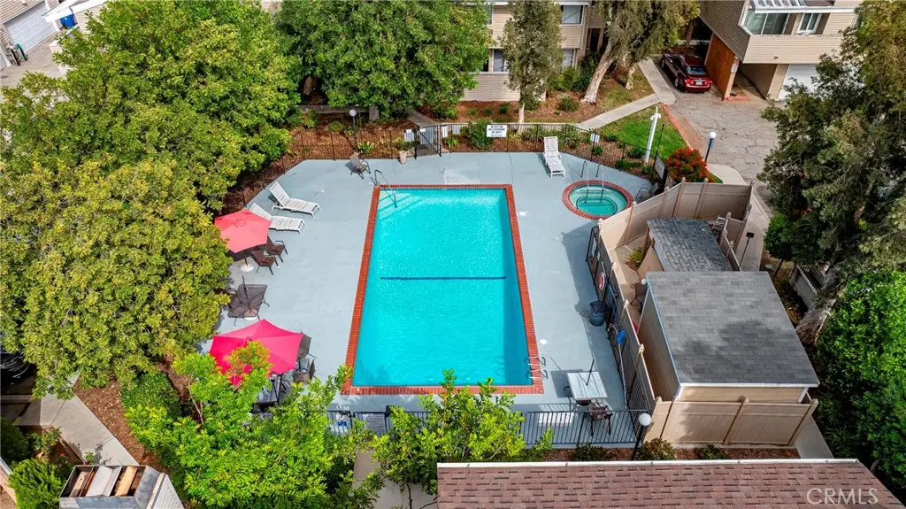 9952 Sepulveda 5, San Fernando, CA — listing photo 1