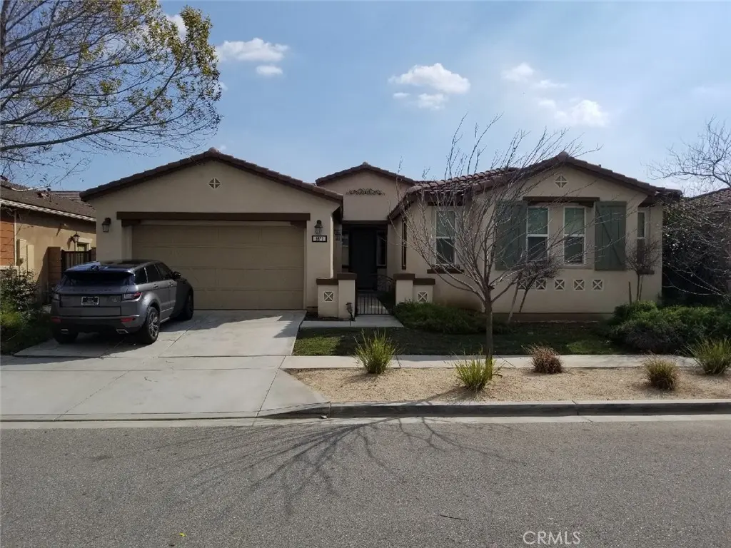 Single Family Residence for rent at 9579 Seasons, Rancho Cucamonga, CA featuring 6 beds and 5 baths
