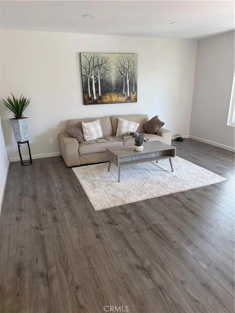 Condominium for sale at 3458 Thunder, Oceanside, CA featuring 3 beds and 2 baths