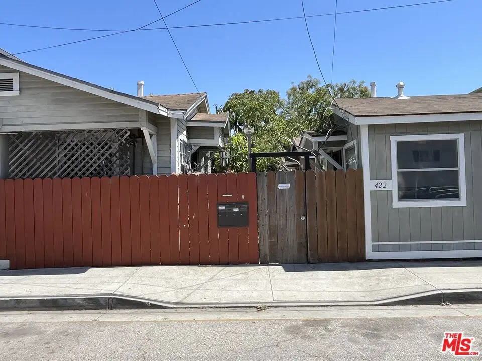 424 N Venice Boulevard B, Venice, CA — listing photo 1