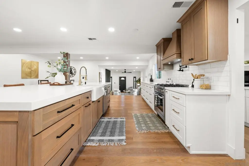 16021 Pomerado, Poway, CA — listing photo 1