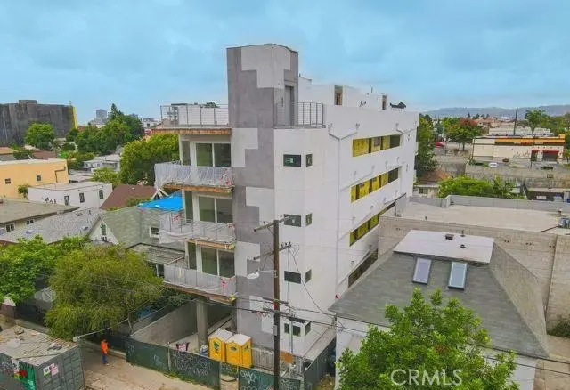 Condominium for sale at 320 N Mountain View, Los Angeles, CA