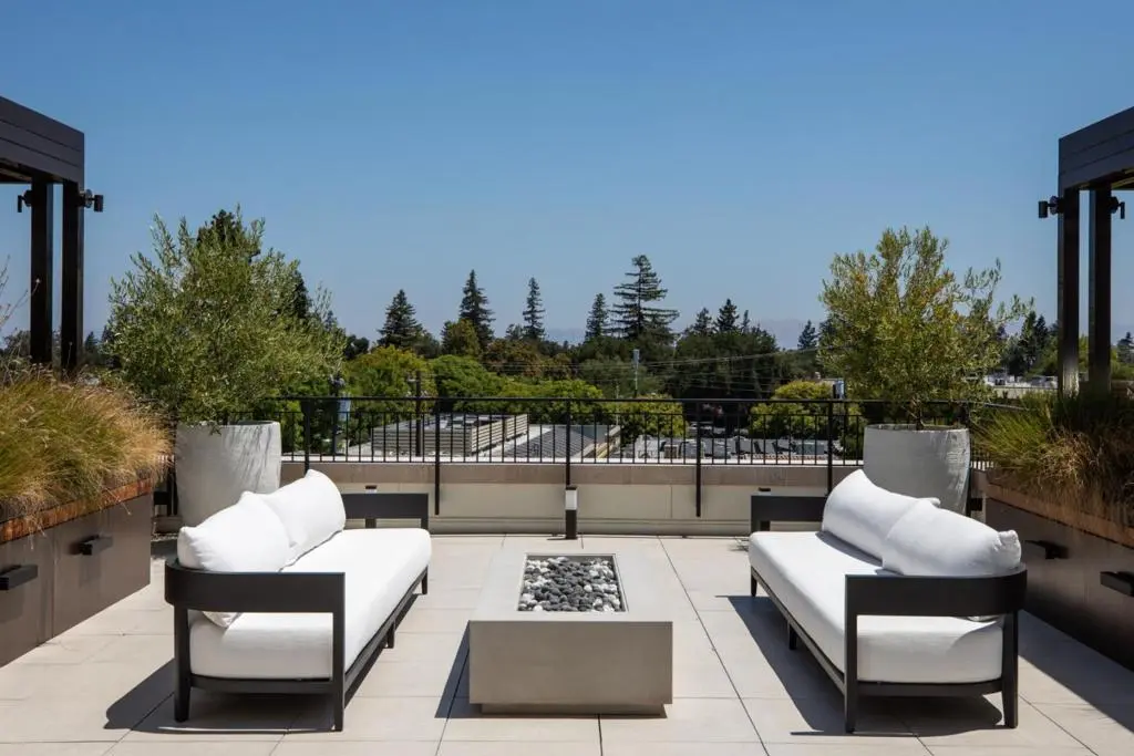 450 FIRST 108, Los Altos, CA — listing photo 1