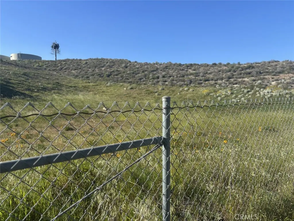 28299 Enderly Street, Canyon Country, CA — listing photo 1