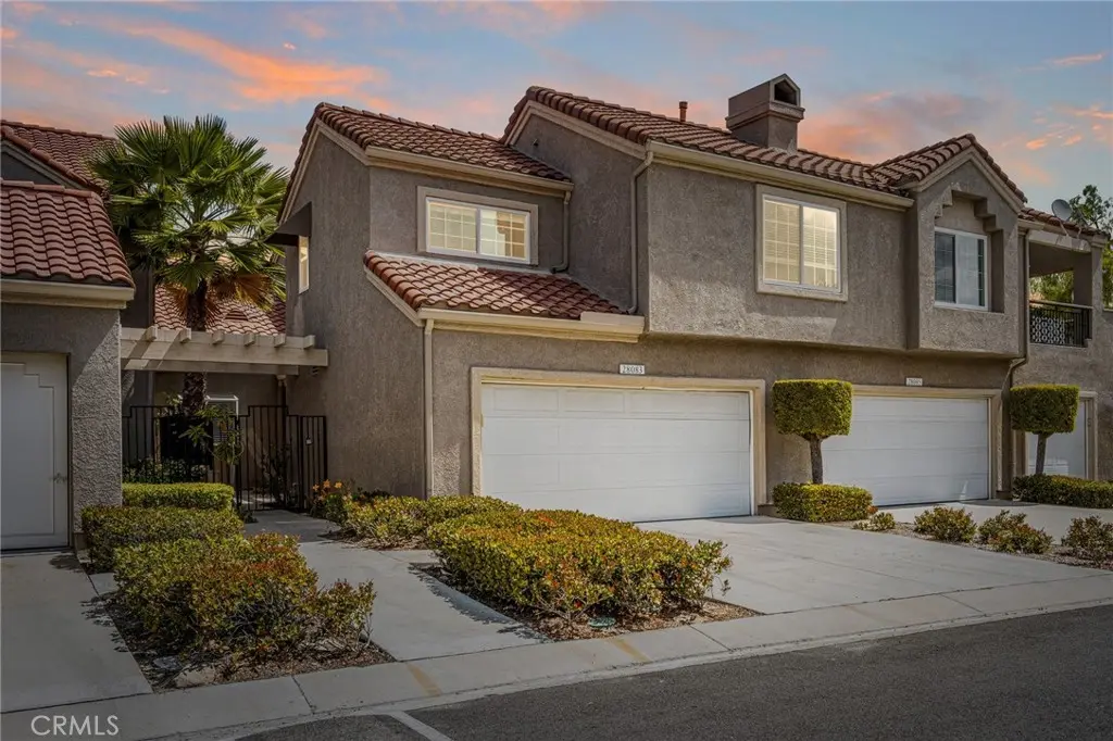 Condominium for sale at 28083 Saint Kitts, Mission Viejo, CA featuring 2 beds and 3 baths
