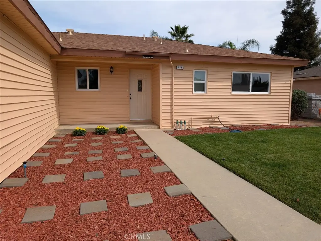 Duplex for sale at 213 Renee Way, Madera, CA featuring 3 beds and 2 baths