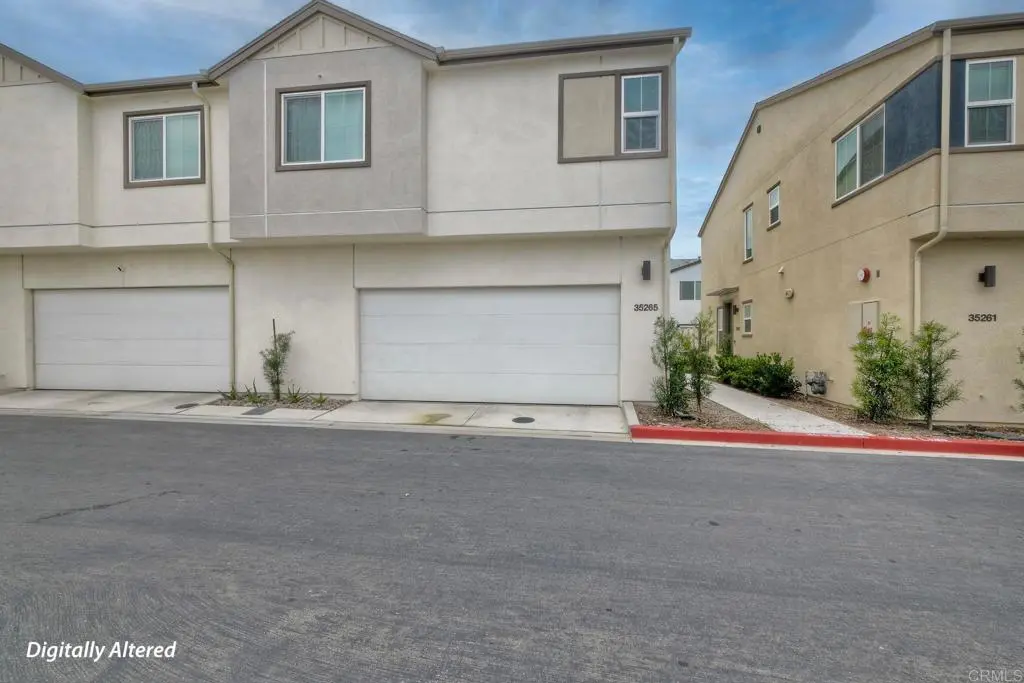 35265 Blossom Place, Fallbrook, CA — listing photo 1