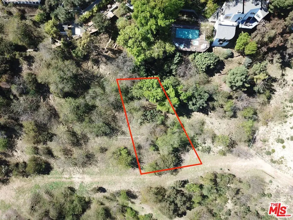 3895 N Hopevale Drive, Sherman Oaks, CA — listing photo 1