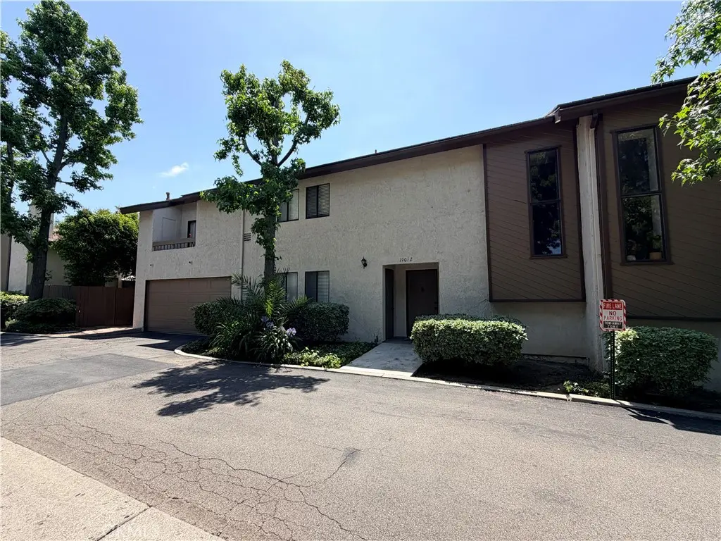 Townhouse for sale at 19052 E Country, Orange, CA featuring 3 beds and 3 baths