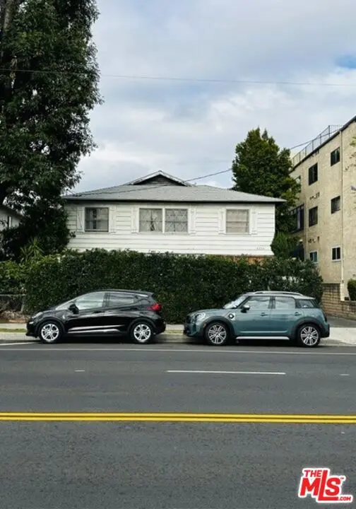 6254 Whitsett Avenue, North Hollywood, CA — listing photo 1