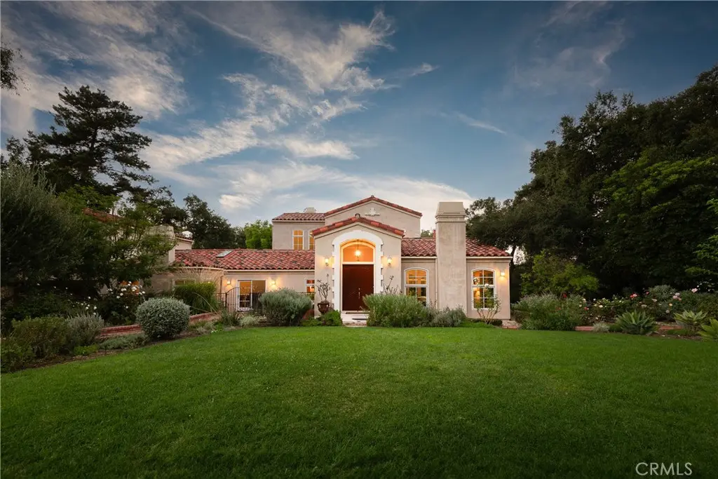 21149 Entrada Road, Topanga, CA — listing photo 1