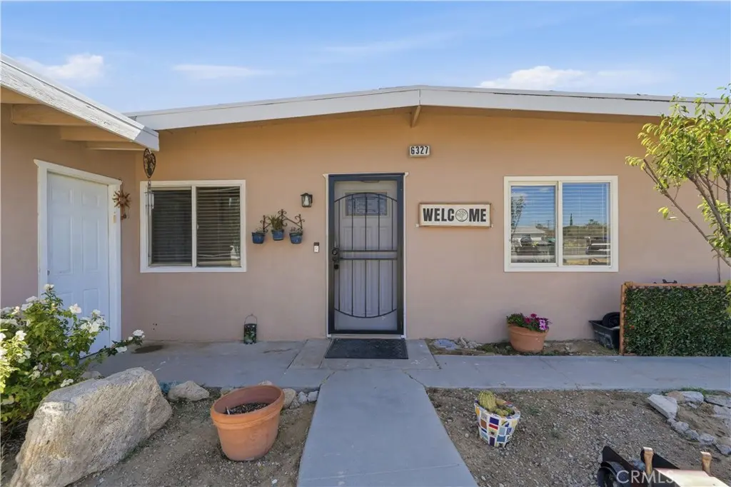 6327 Linda Lee Drive, Yucca Valley, CA — listing photo 1