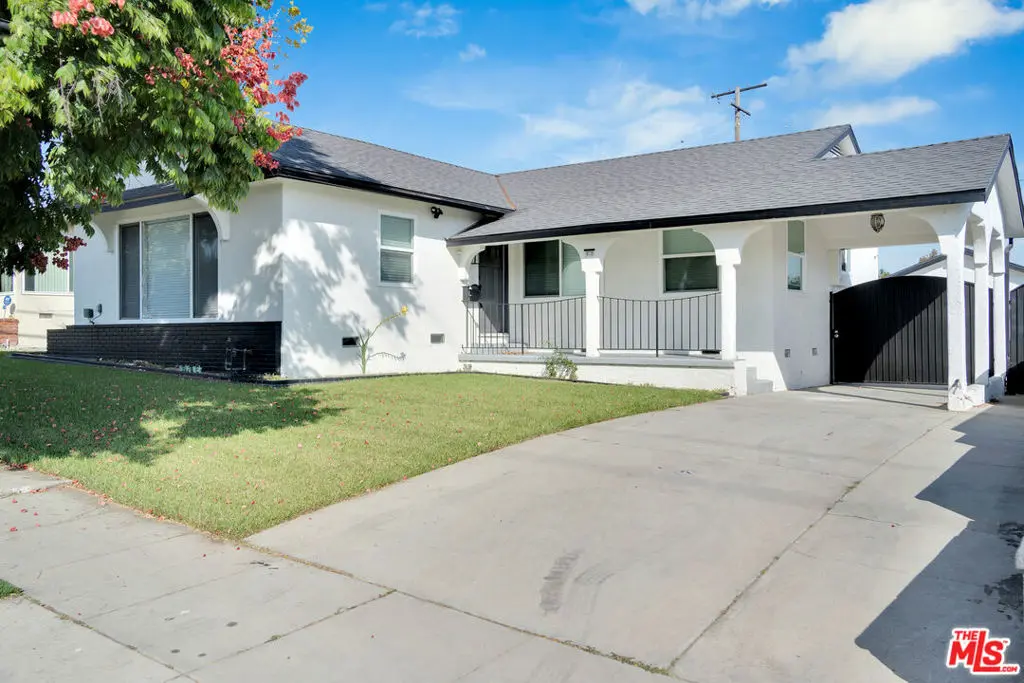 Single Family Residence for sale at 6116 S La Cienega Boulevard, Los Angeles, CA featuring 3 beds and 2 baths