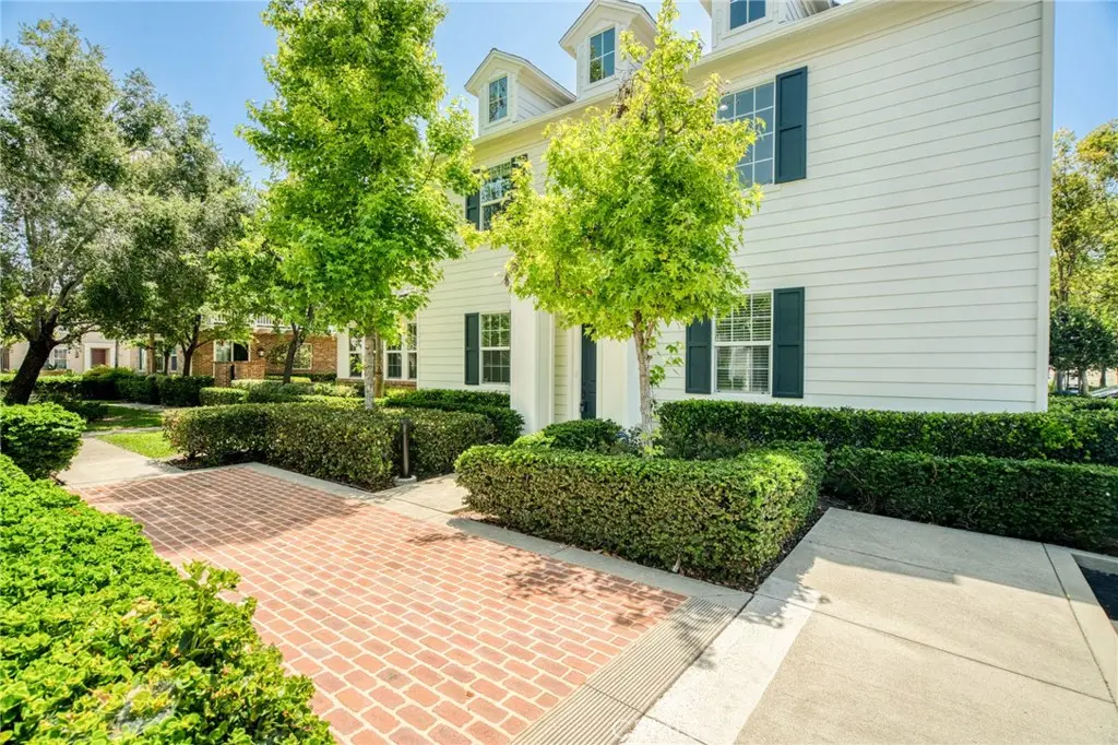 15247 Cambridge Street, Tustin, CA — listing photo 1