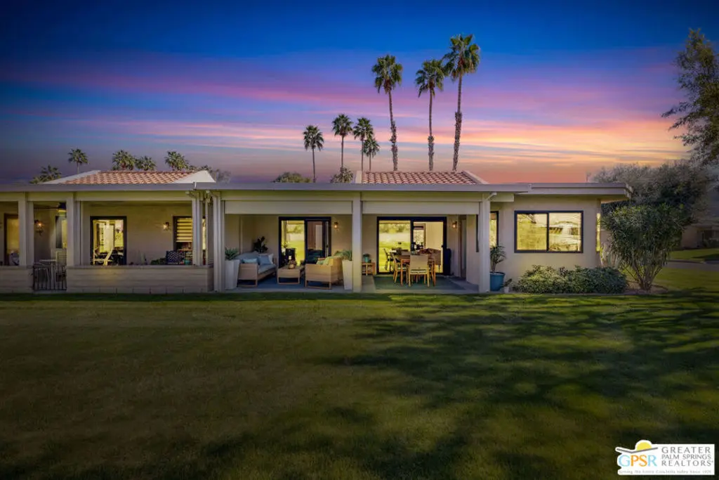 Condominium for sale at 35583 W Paseo Circulo, Cathedral City, CA featuring 2 beds and 2 baths