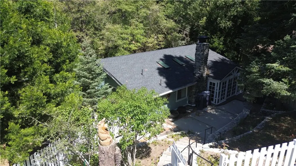 1076 Calanda, Crestline, CA — listing photo 1