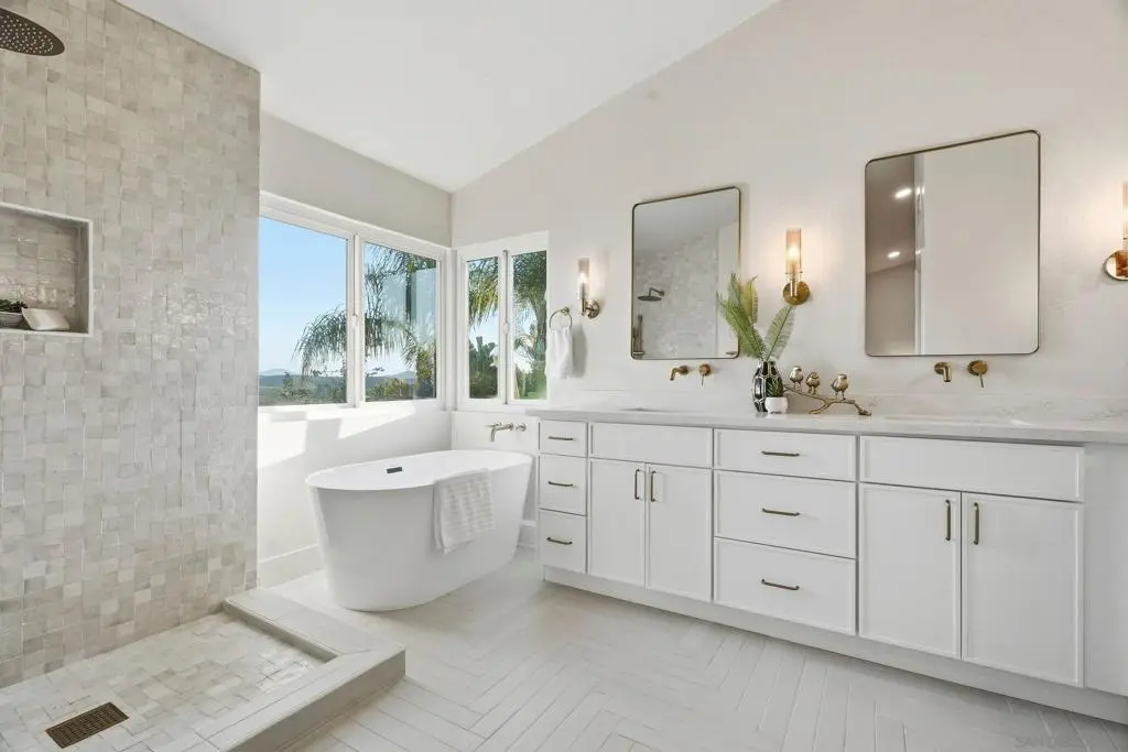 Single Family Residence for sale at 10747 Birch Bluff Ave, San Diego, CA featuring 5 beds and 4 baths