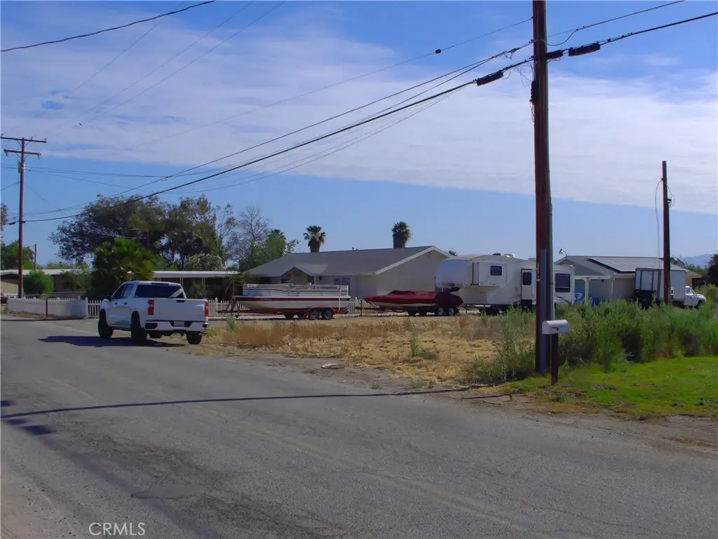 2326 Riviera, Blythe, CA — listing photo 1