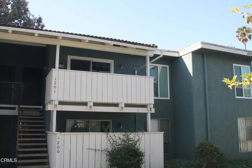 1300 Saratoga Avenue 1201, Ventura, CA — listing photo 1