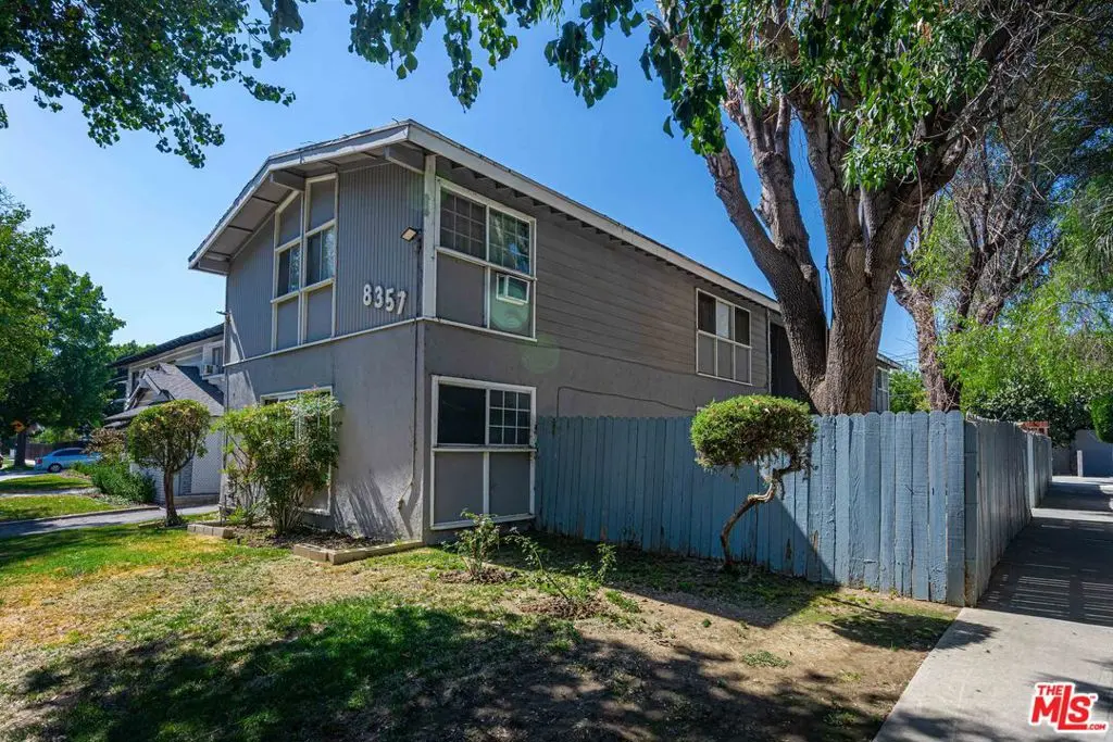 8357 Amigo Avenue, Northridge, CA — listing photo 1