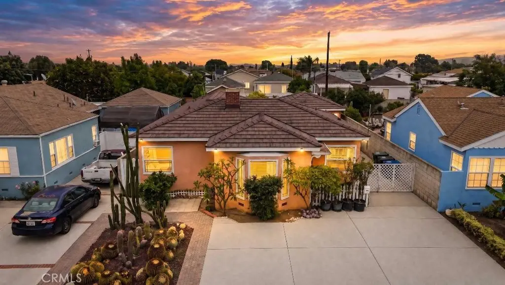 1229 S Flower, Santa Ana, CA — listing photo 1