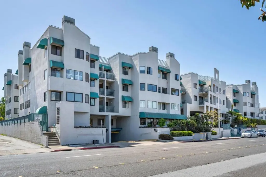320 Peninsula Avenue 215, San Mateo, CA — listing photo 1