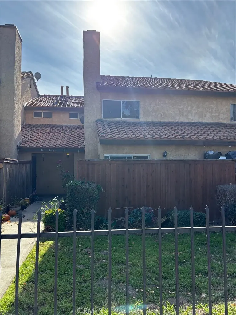 16595 Upland E, Fontana, CA — listing photo 1