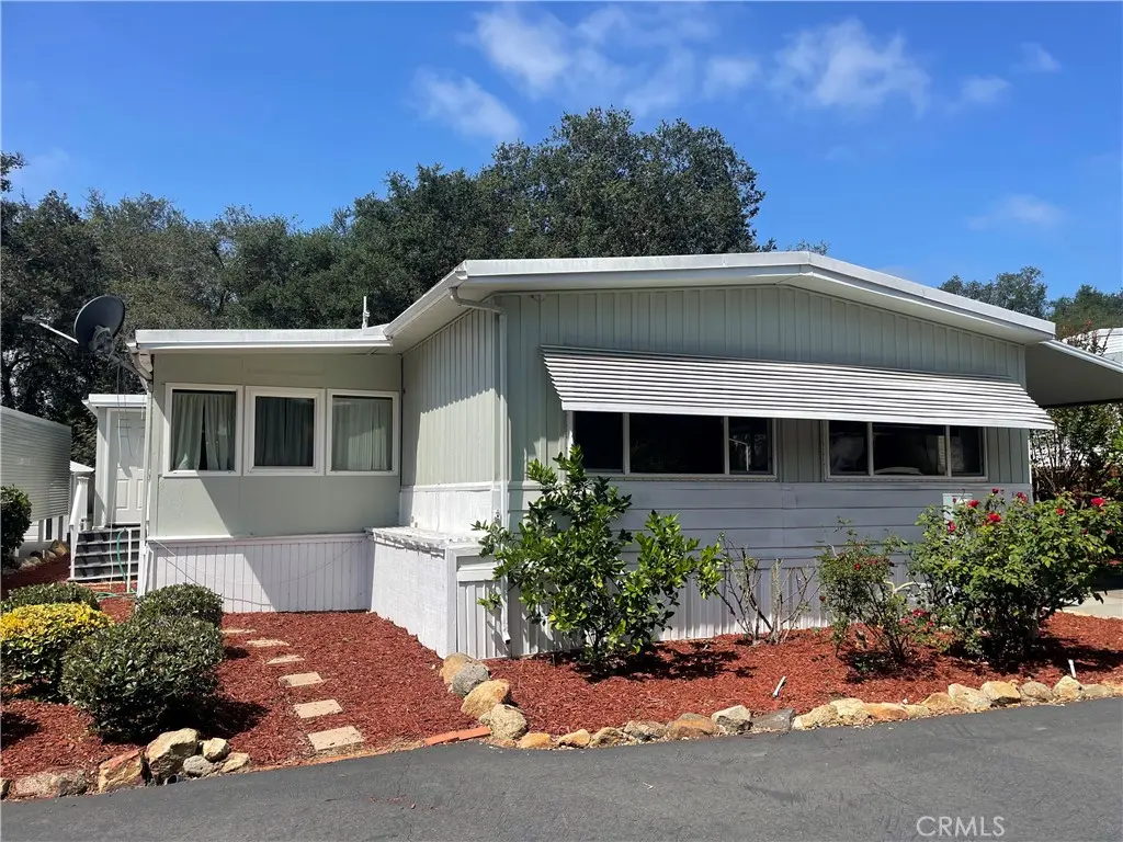 4747 Oak Crest Road 28, Fallbrook, CA — listing photo 1
