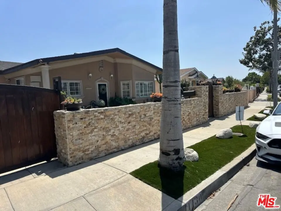 1130 E 66th Street, Inglewood, CA — listing photo 1