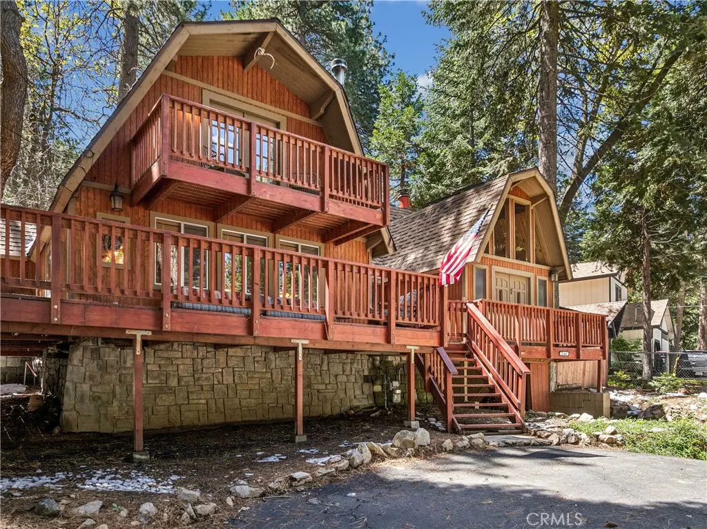 31345 Cedarwood, Running Springs, CA — listing photo 1