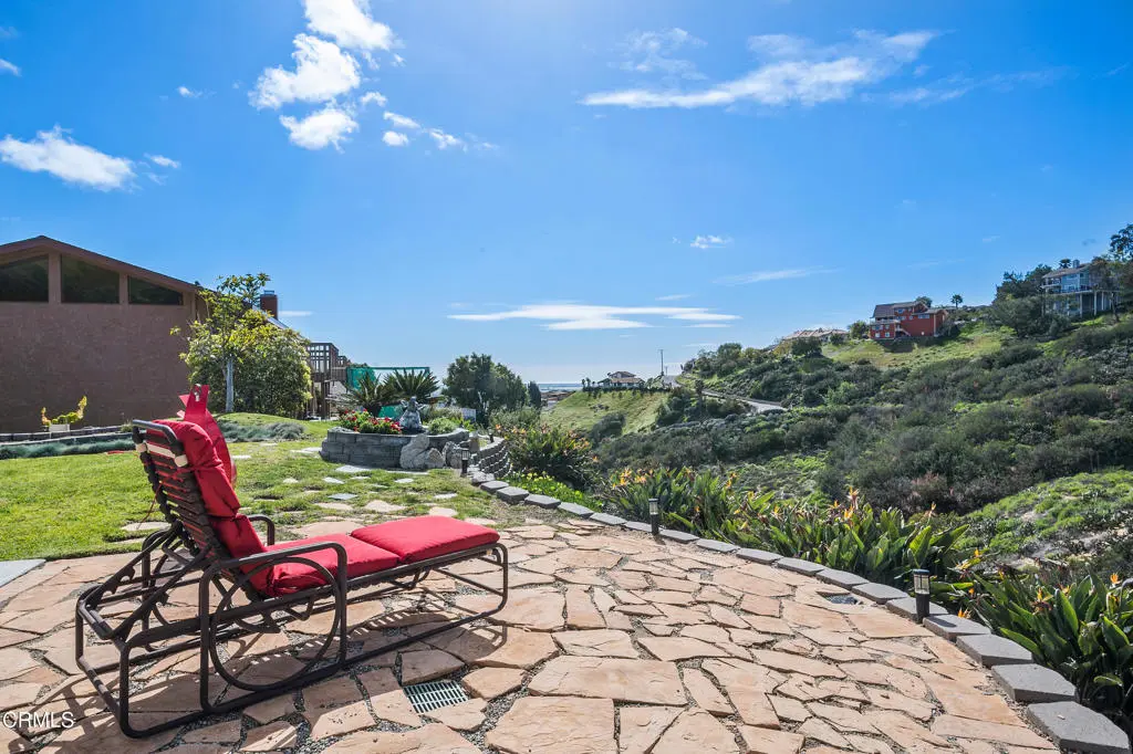 999 San Clemente Way, Camarillo, CA — listing photo 1