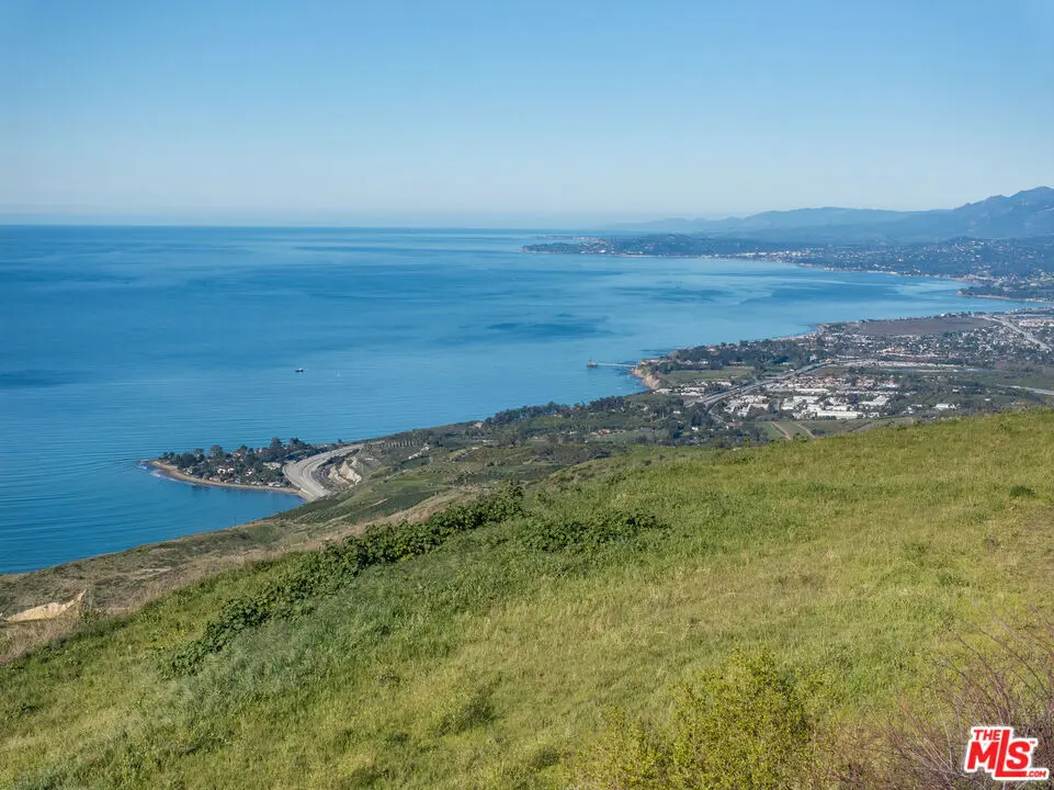 8560 Ocean View Road, Ventura, CA — listing photo 1