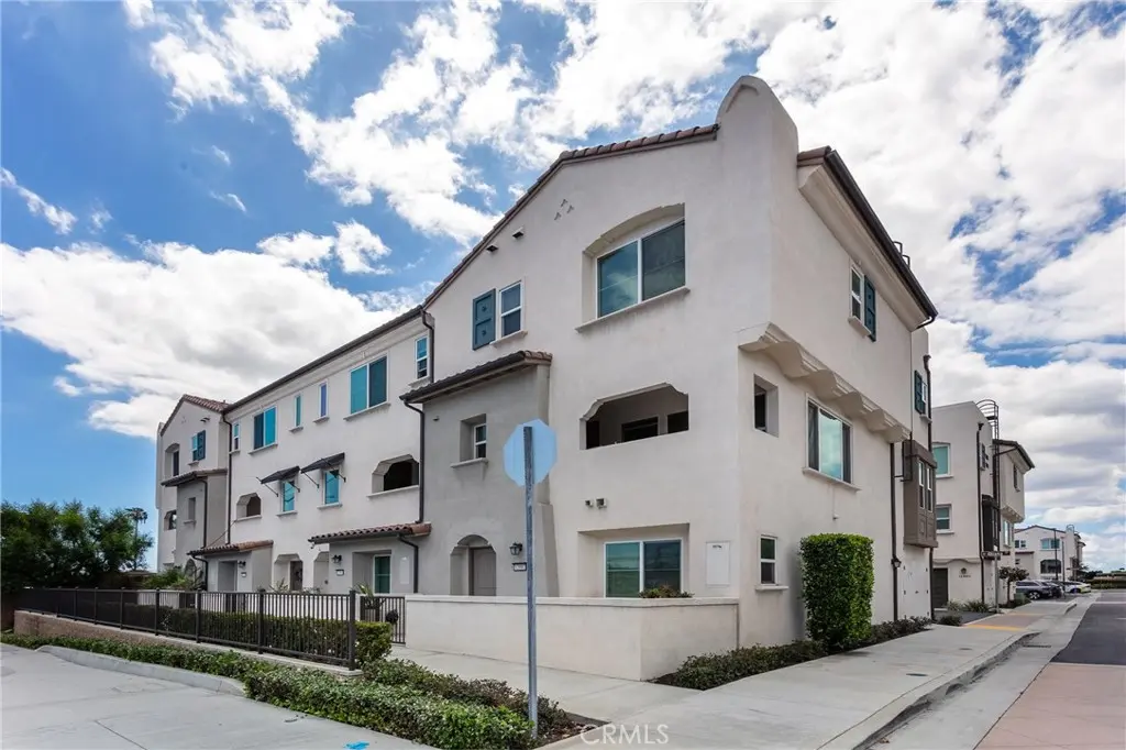 Condominium for sale at 12910 Oliana Drive, La Mirada, CA featuring 3 beds and 4 baths