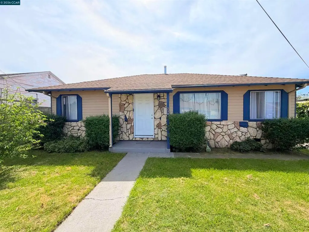 Single Family Residence for sale at 238 Fitzpatrick Rd, Oakland, CA featuring 3 beds and 1 bath