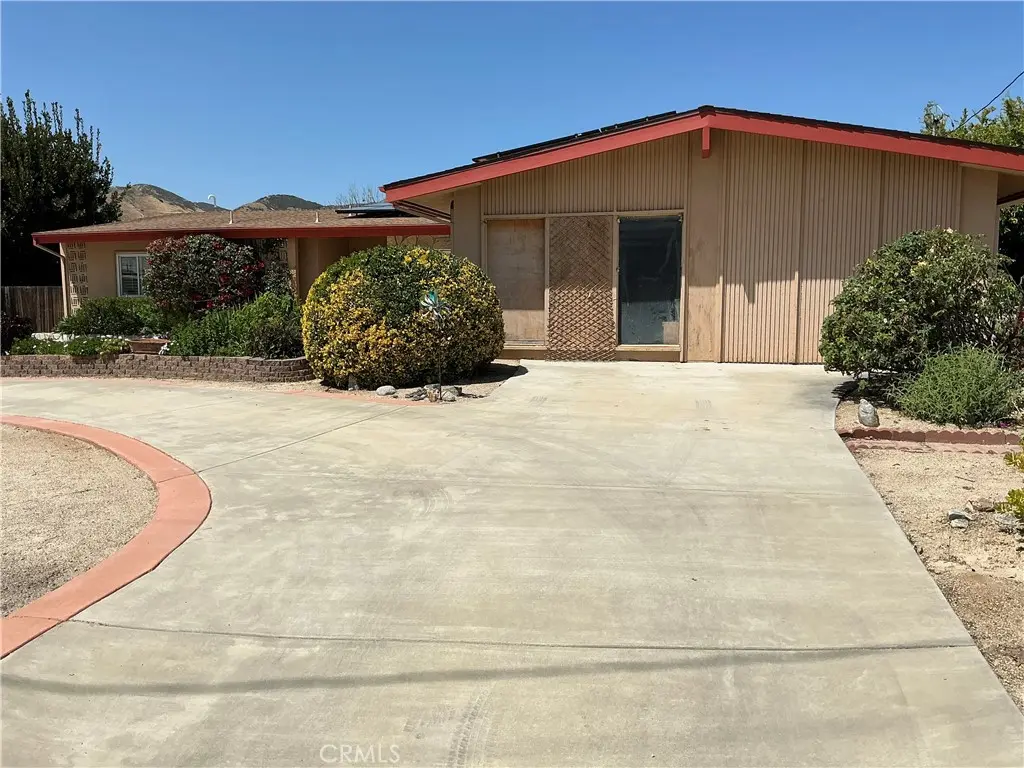 11735 Peach Tree, Yucaipa, CA — listing photo 1