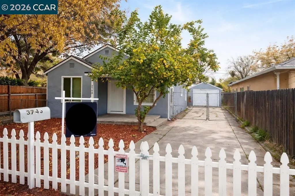 Single Family Residence for sale at 3743 23rd Ave, Sacramento, CA featuring 3 beds and 1 bath