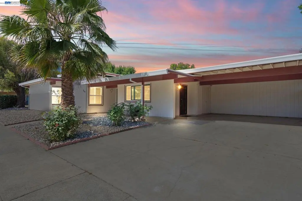 3107 Corona Dr, Davis, CA — listing photo 1
