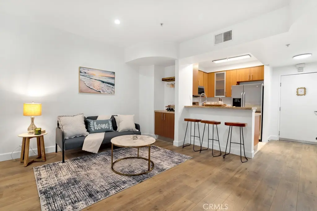 Condominium for sale at 620 S Gramercy 338, Los Angeles, CA featuring 2 beds and 2 baths