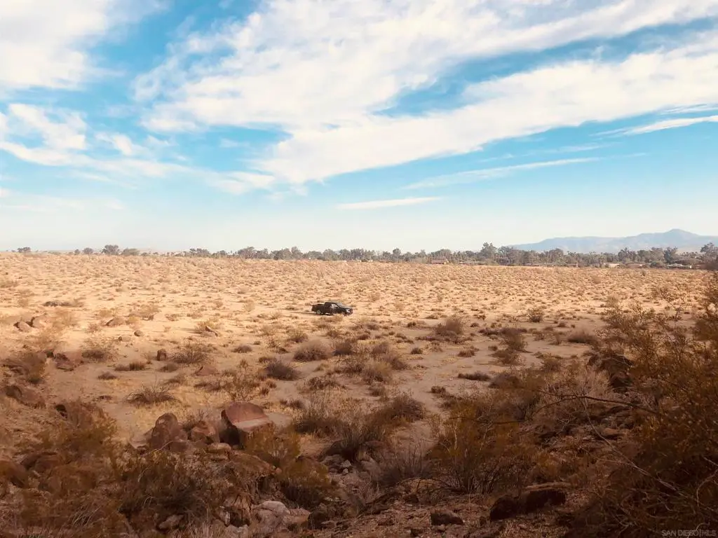 Santa Ros Rpad, Borrego Springs, CA — listing photo 1