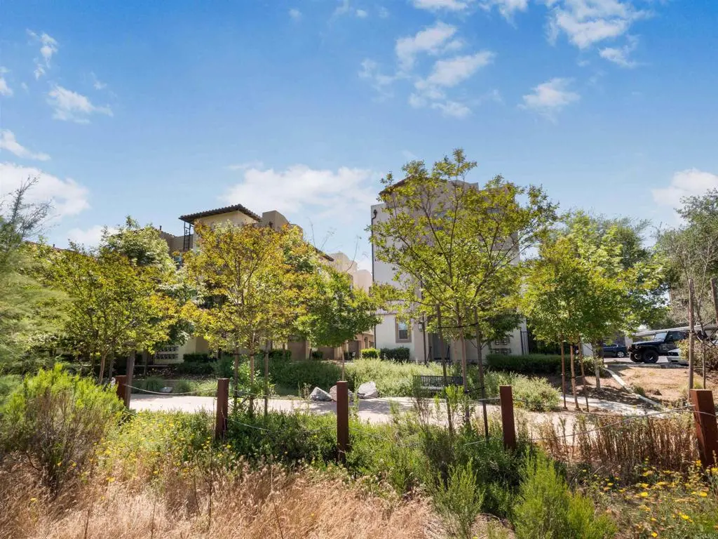 Townhouse for sale at 340 Millstream Court, Santee, CA featuring 3 beds and 3 baths
