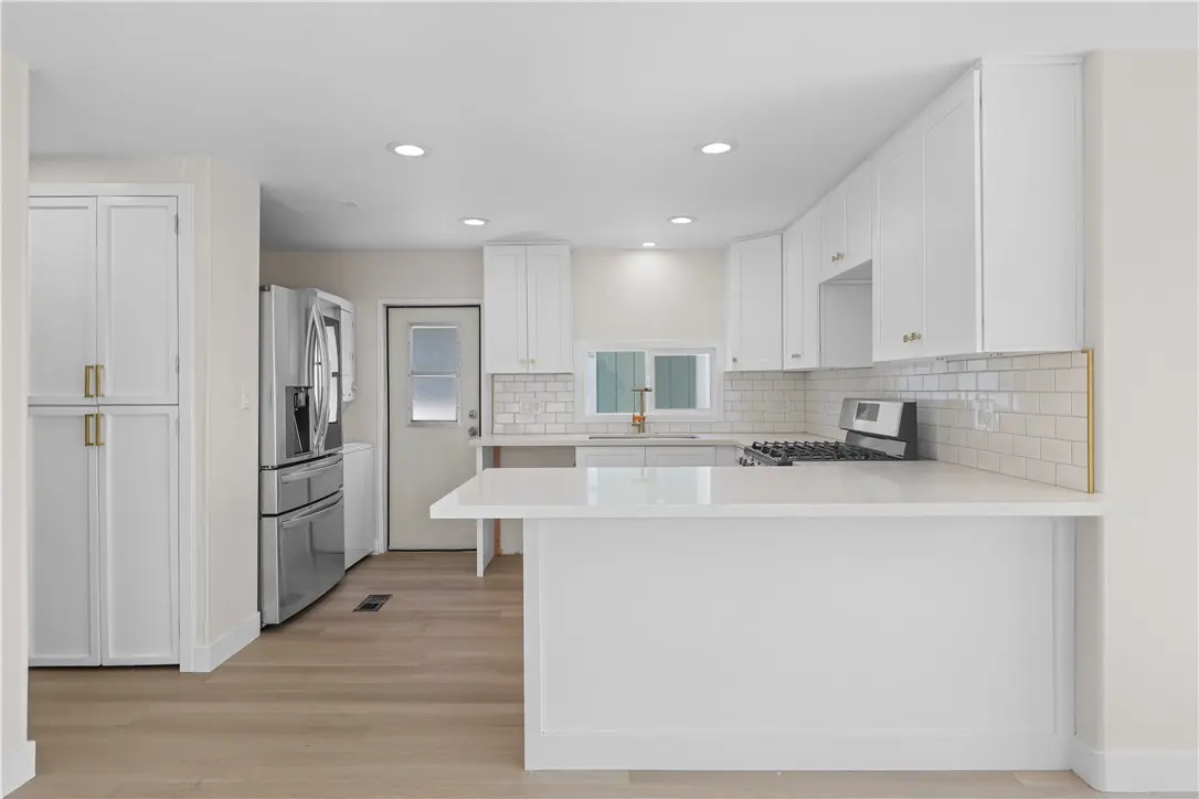Manufactured In Park for sale at 23701 Western Avenue 201, Torrance, CA featuring 3 beds and 2 baths