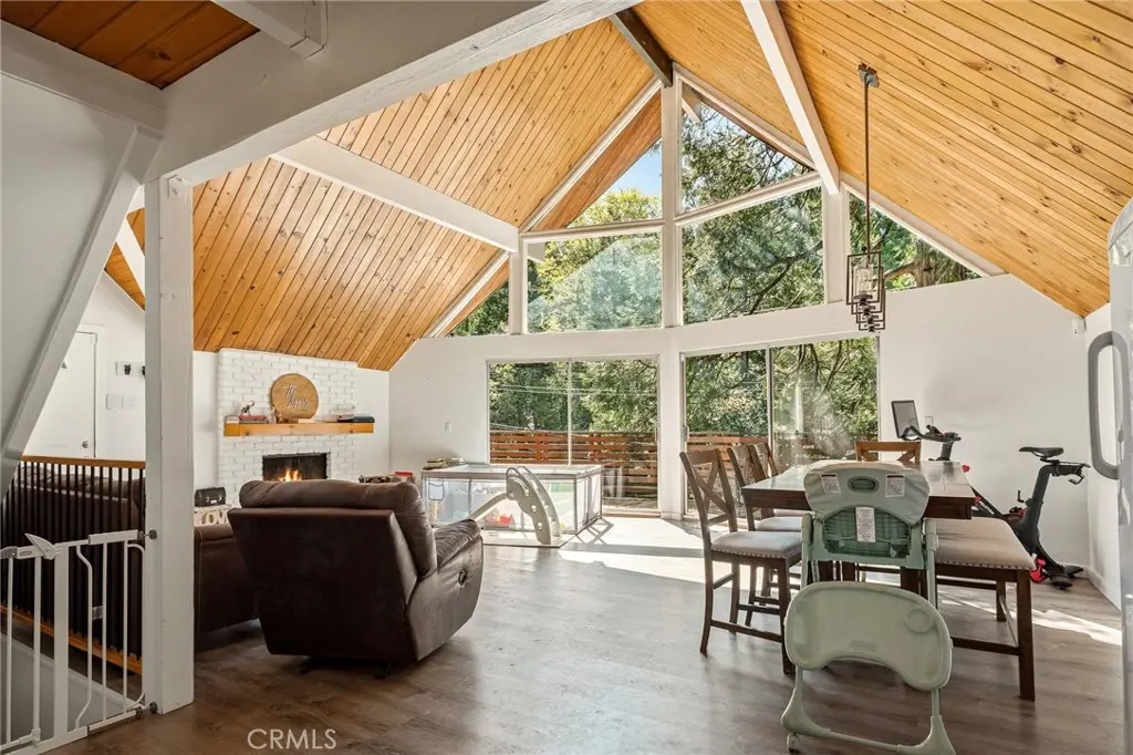 316 Pioneer Road, Lake Arrowhead, CA — listing photo 1