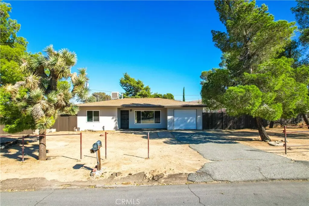 7453 Condalia Avenue, Yucca Valley, CA — listing photo 1