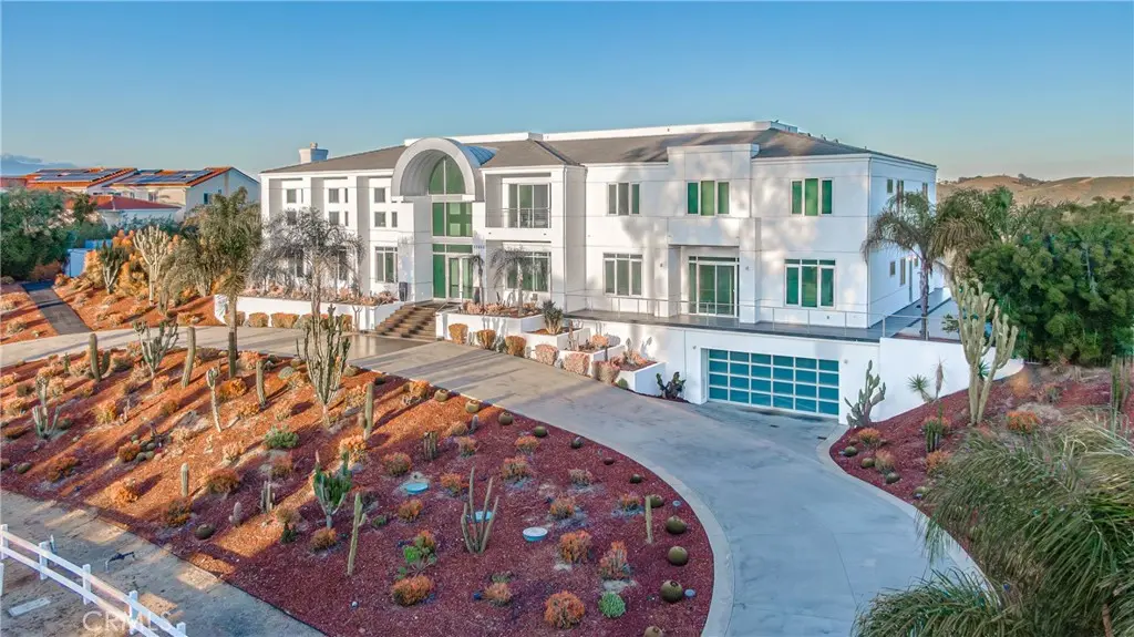 23980 Falcons View, Diamond Bar, CA — listing photo 1