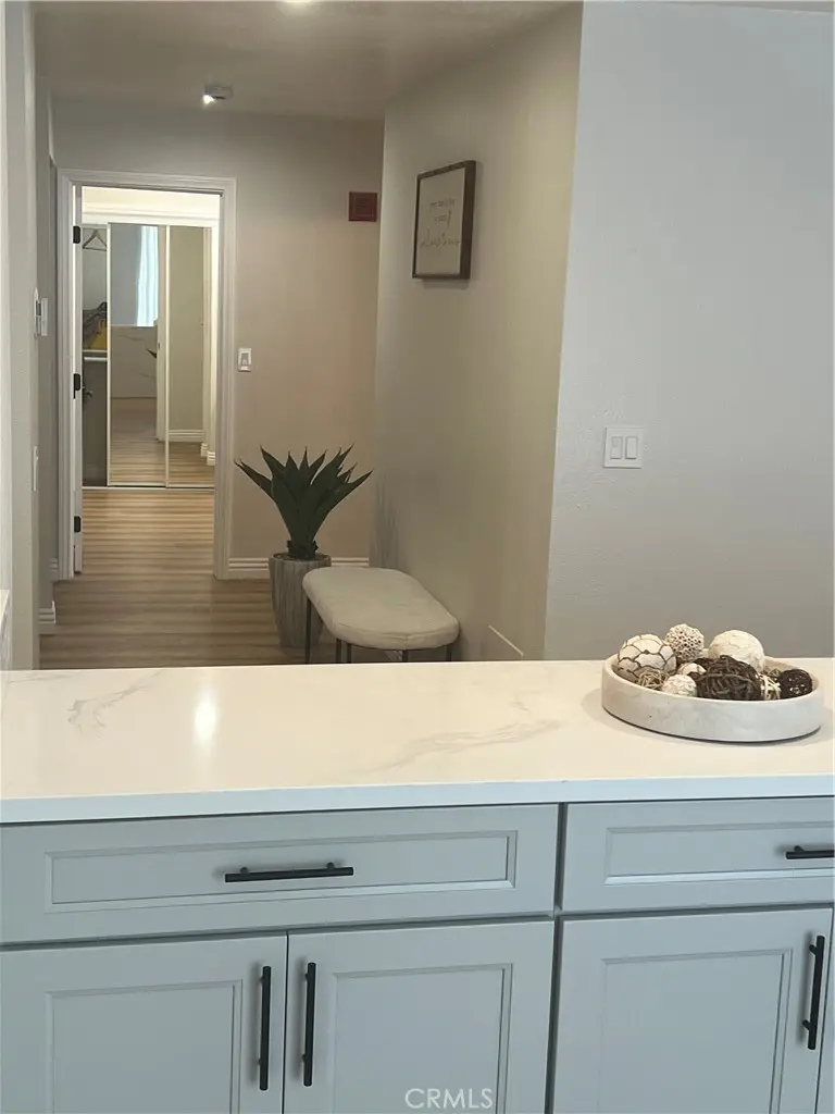 15150 Dickens Ave 203, Sherman Oaks, CA — listing photo 1